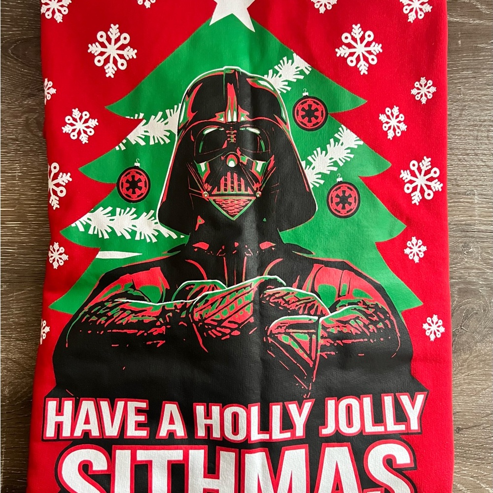 Star Wars Men’s Christmas Sweatshirt.  Size XL.  NWT